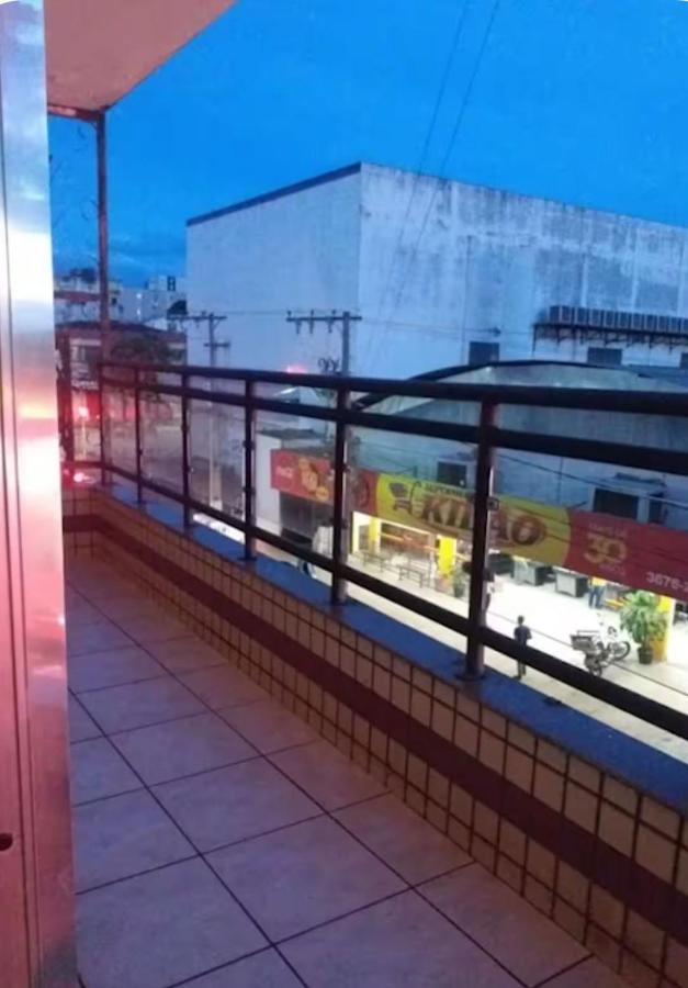Flat no centro da cidade com cafe da manhã - B&B Unaí