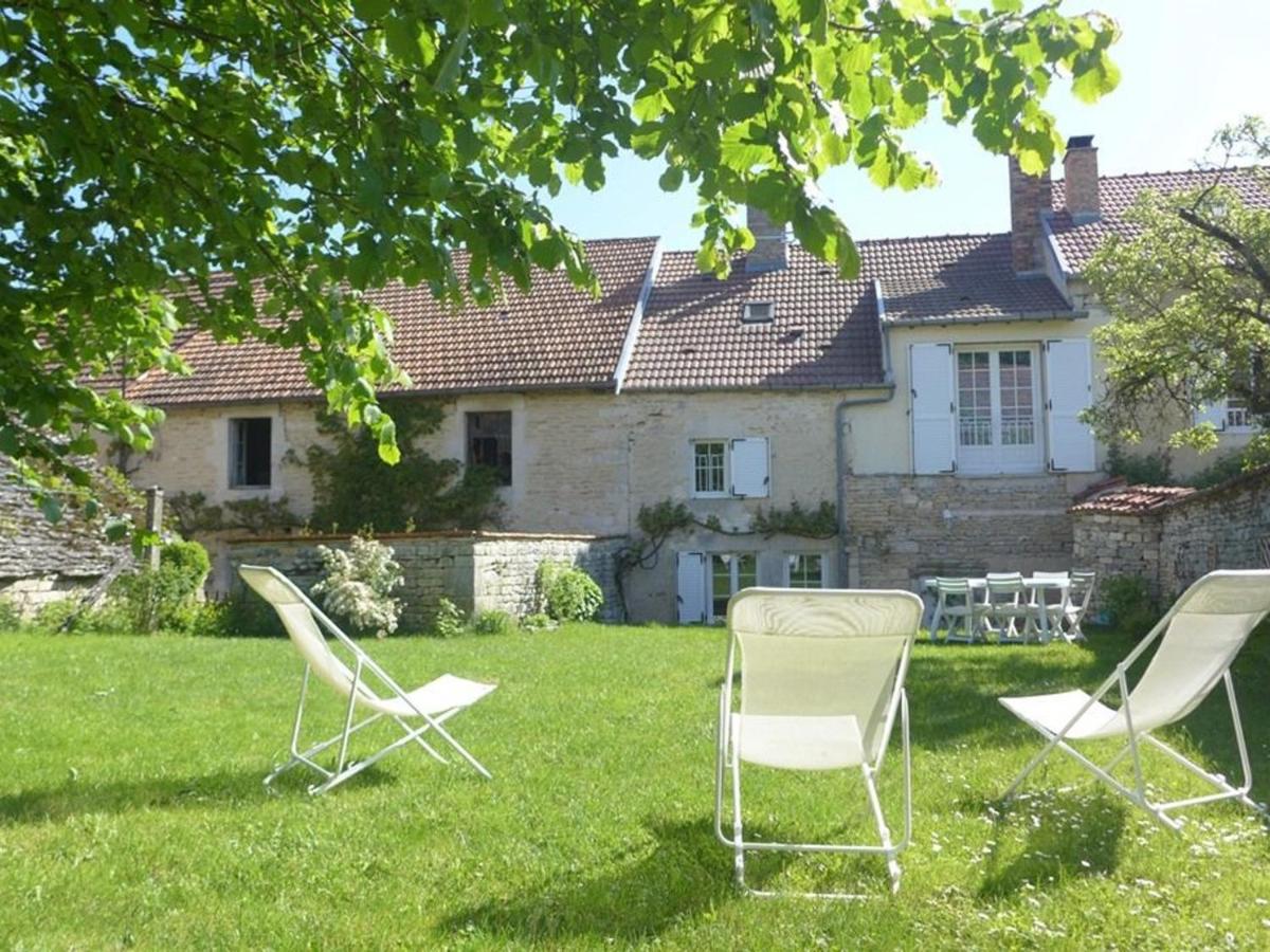 Retraite Nature avec Cheminée et Jardin dans le Parc National de Forêts - FR-1-611-54 - B&B