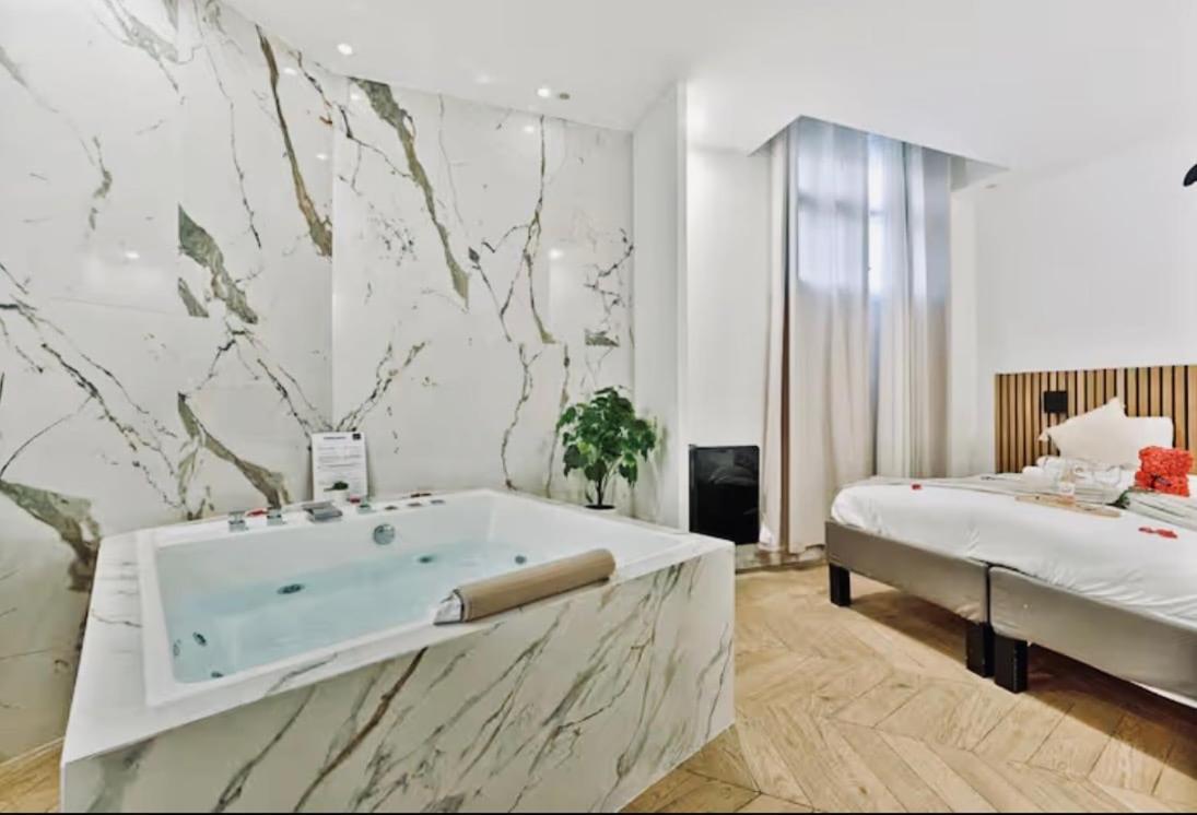 Les Secrets de la Romance - Chambres d’hôtes Saint-Maurice