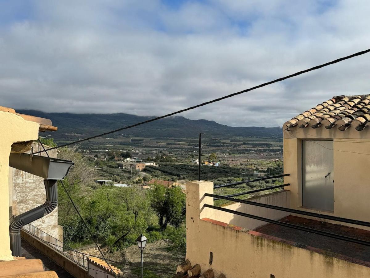 Villa Rueda - 6 Pax y Fireplace - B&B Moratalla