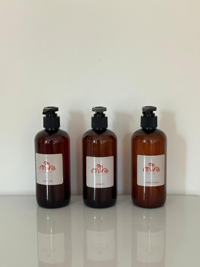 Camera Matrimoniale con Vista Giardino