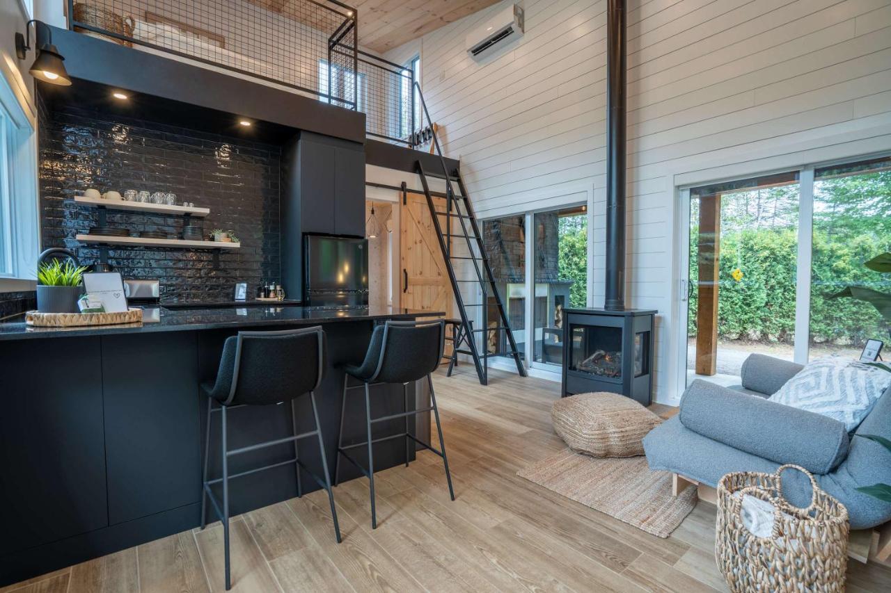 Spa & River - L'ecureuil - B&B Saint-Alexis-des-Monts