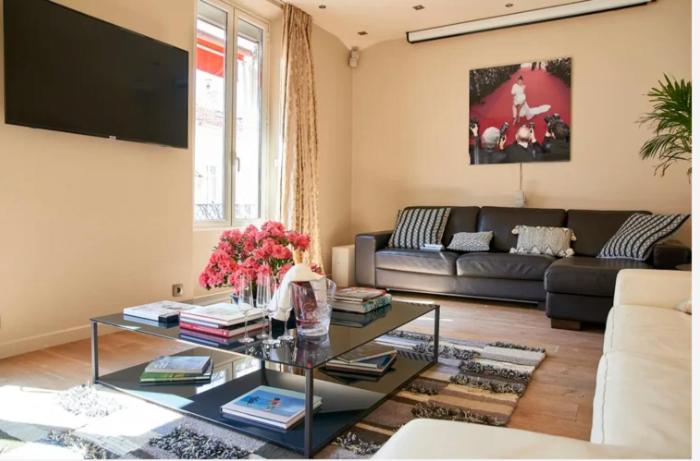 Appartamento con 3 Camere da Letto e con Balcone