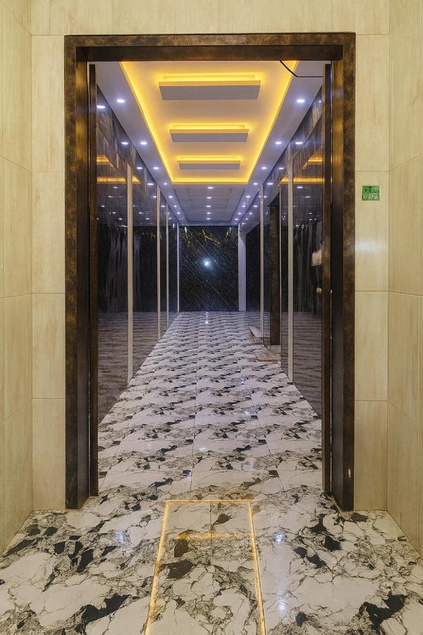 Luxury 1 BR Boulevard world 10 Min Nearby - Bed and Breakfast Riyad