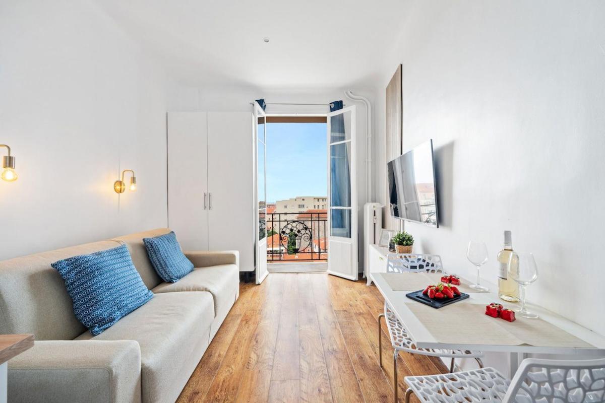 LE RIVA - Studio Hyper Centre - Parking - Wifi - B&B Menton