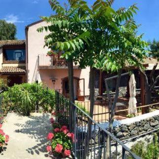 Agriturismo Il Sole e Il sale - B&B Acireale