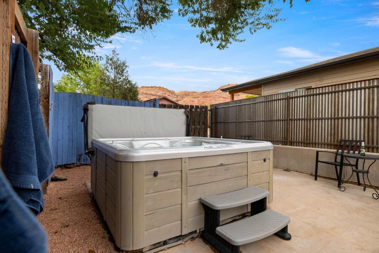 Adventure Haven Near Downtown - Rose Tree 3 - B&B Moab