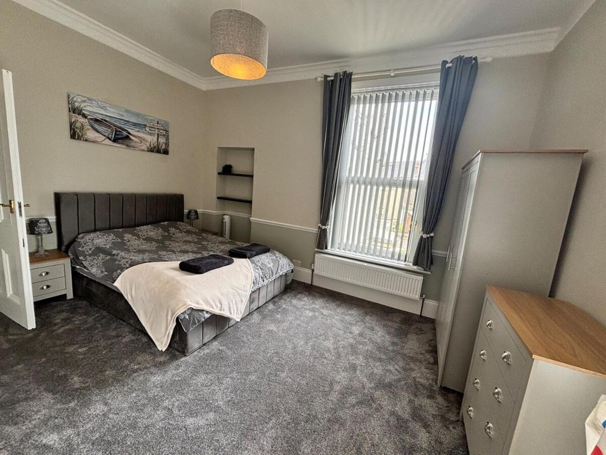 Two-Bedroom Apartment with Ocean View