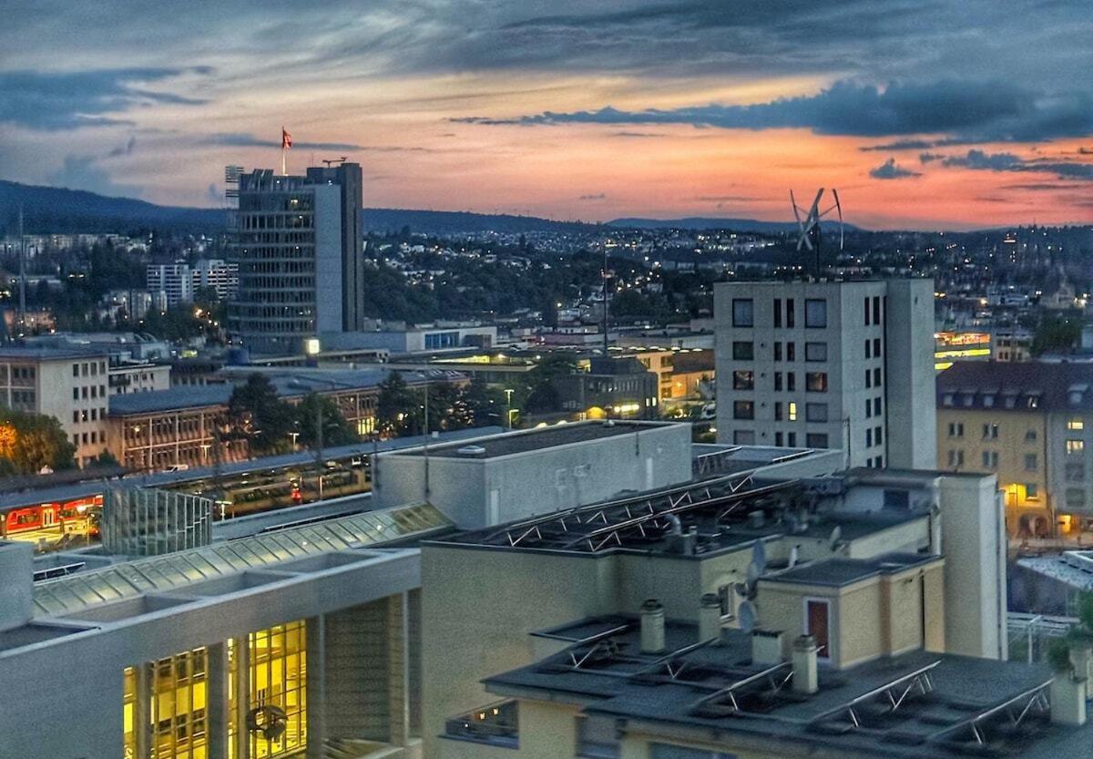 Deluxe Penthouse Suite zentral mit Goldstadtblick - Bed and Breakfast Pforzheim
