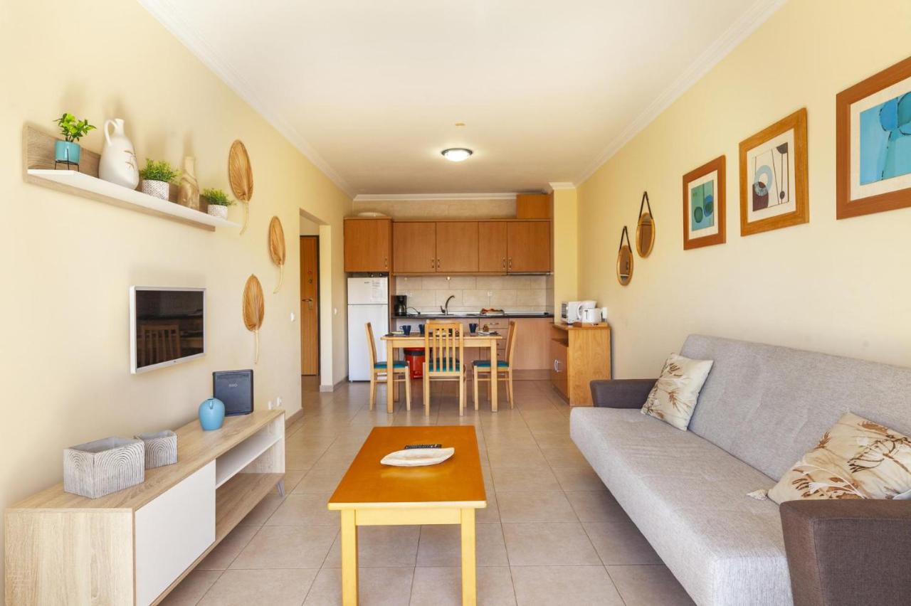 A52 - Quintão Apartment in Portimão - Chambres d’hôtes Portimão