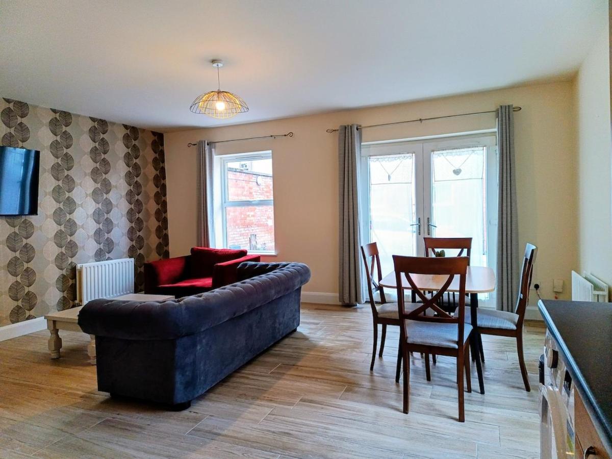 City Centre C Apartment, Parking, Ground Floor - B&B Belfast