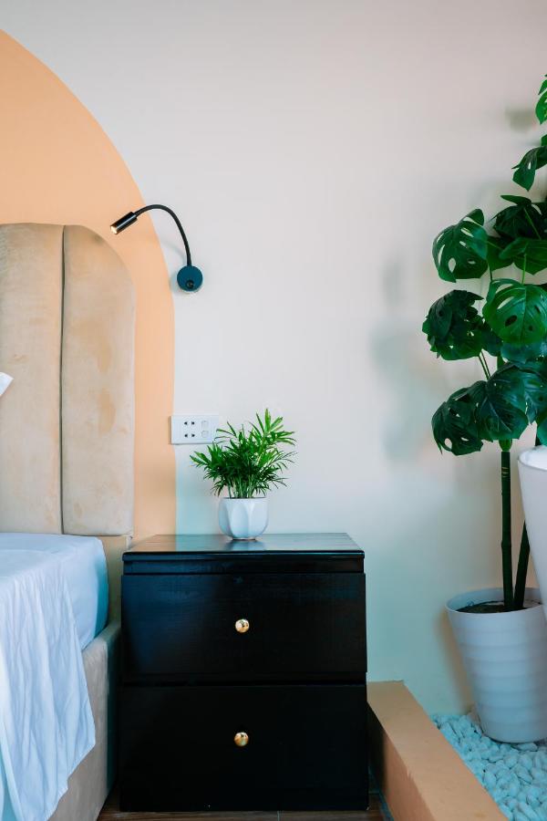 Estudio con bañera de hidromasaje