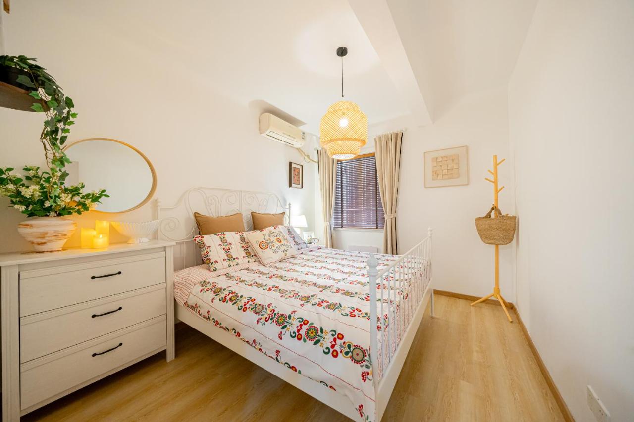 Shanghai Hills & Well-time Woodland 2B Suite close to Photospot Wukang Mansion - Chambres d'hôtes Shanghai