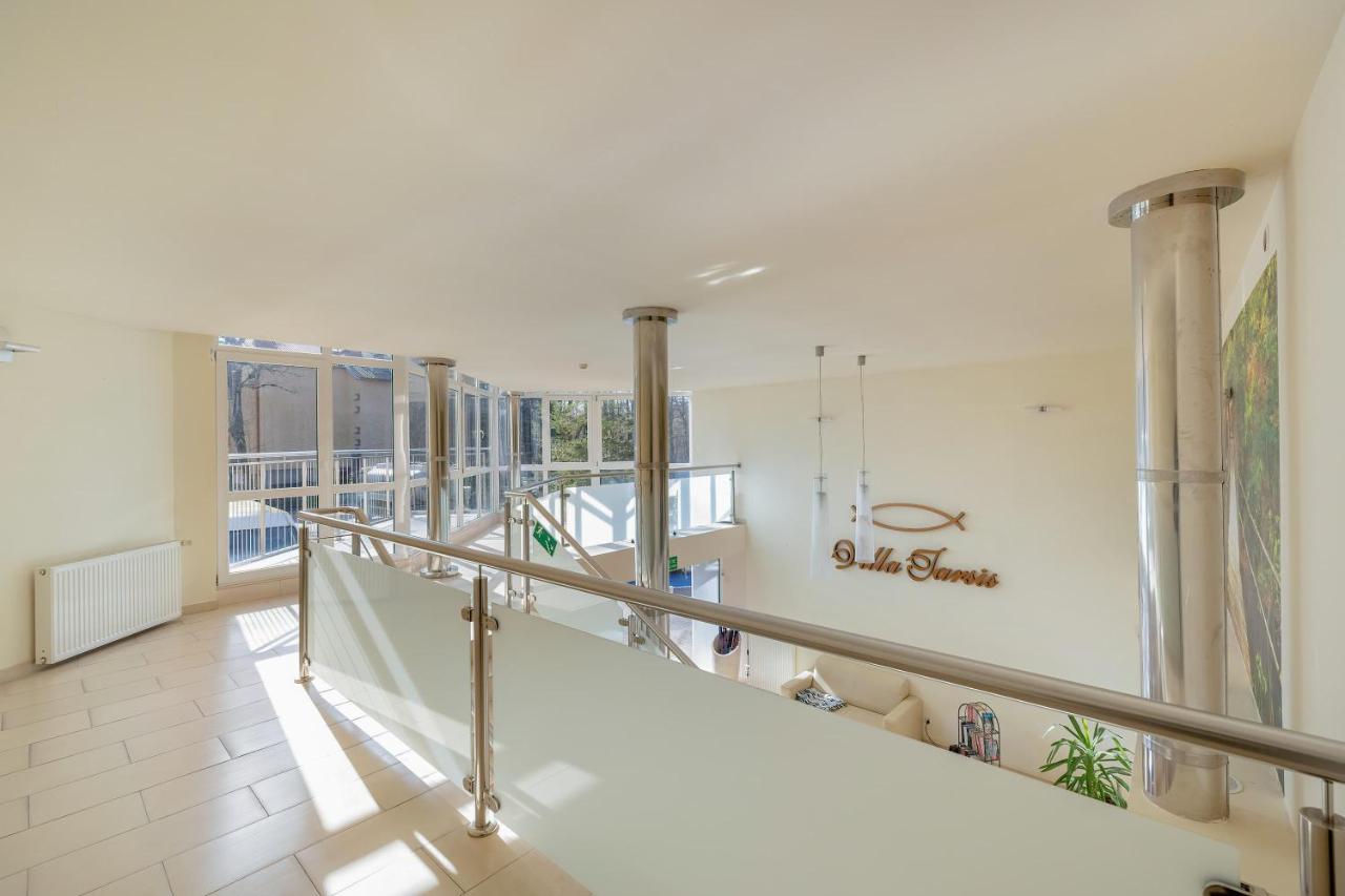 Spacious Villa Tarsis Studio in Kolobrzeg by Noclegi Renters - Chambres d’hôtes Kołobrzeg
