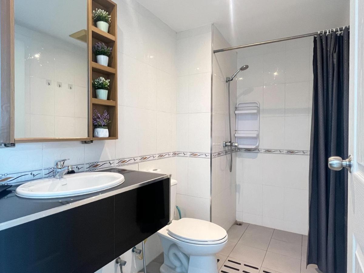 Studio avec Lit Queen-Size