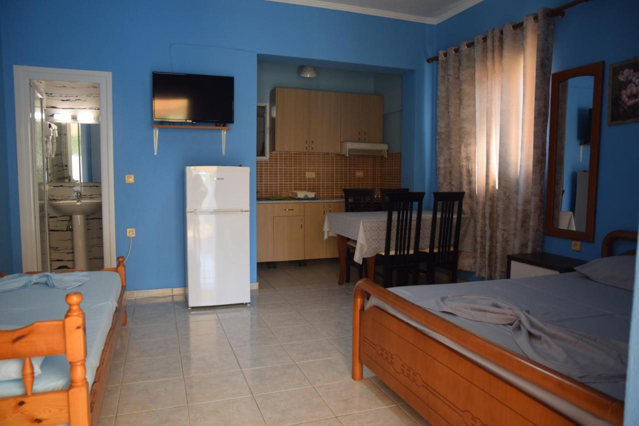 Andreas Apartments - B&B Himarë