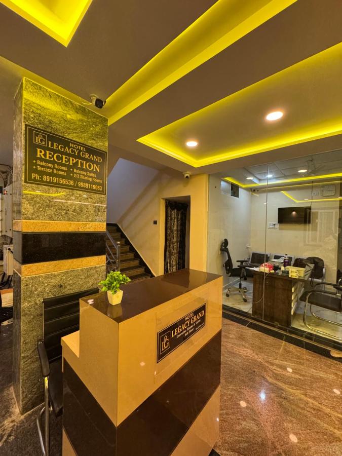 Hotel Legacy Grand - Rooms & Suites - Near AIG Hospital - B&B Hyderabad