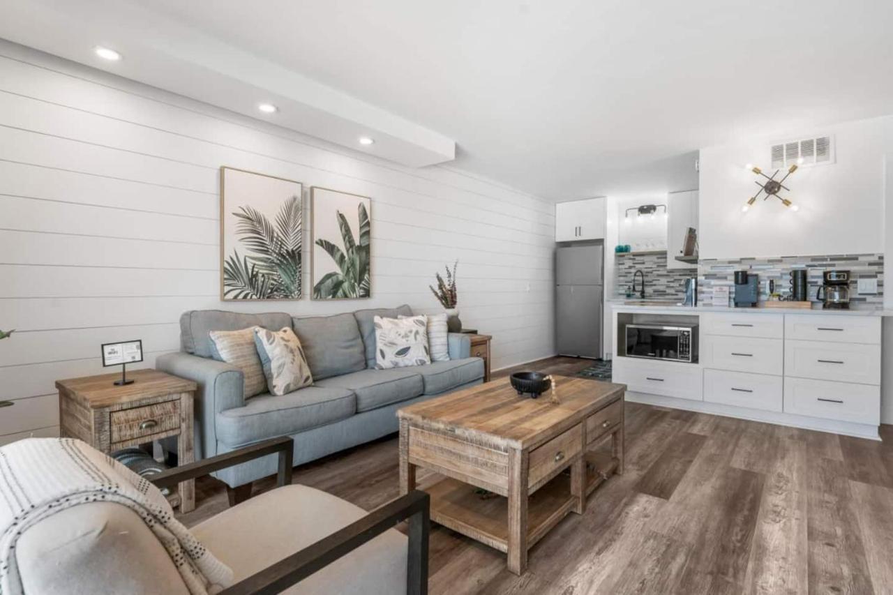 Summit 808 - Luxury Beach Resort Condo 1-6 People - B&B Panama City Beach