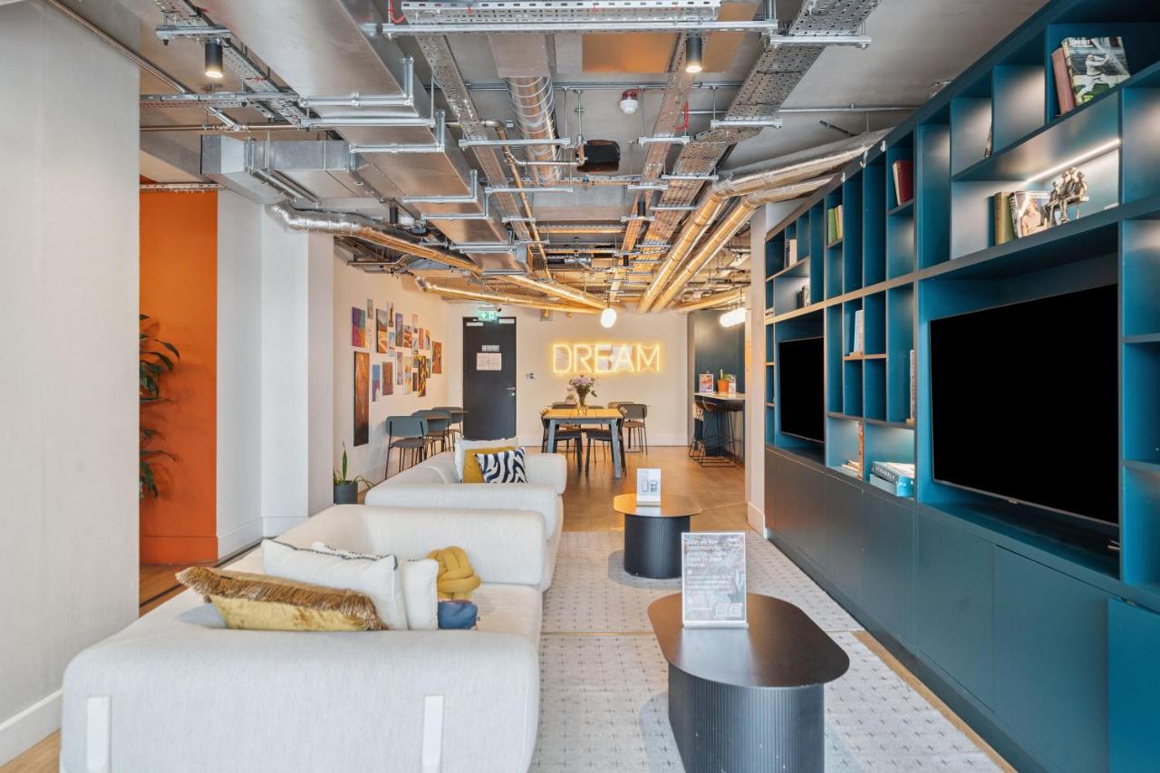 Luxury 3-Bed Apt in Wembley Park - Chambres d’hôtes Londres