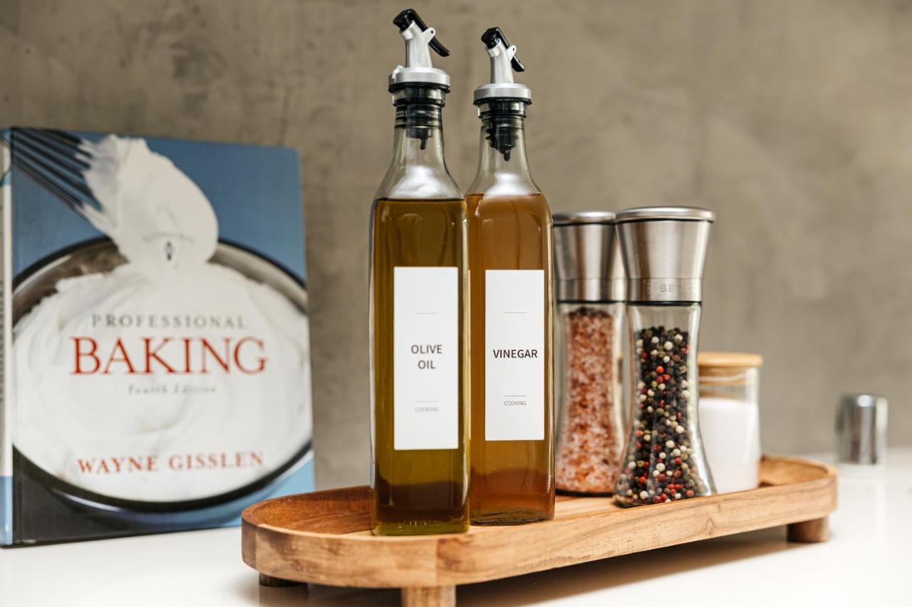 Superior 2 bedroom apartment in Heart of Hollywood - B&B Los Angeles