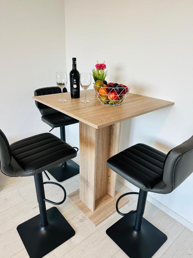 KOMFORT FerienWohnung NeuBau Merzig - B&B