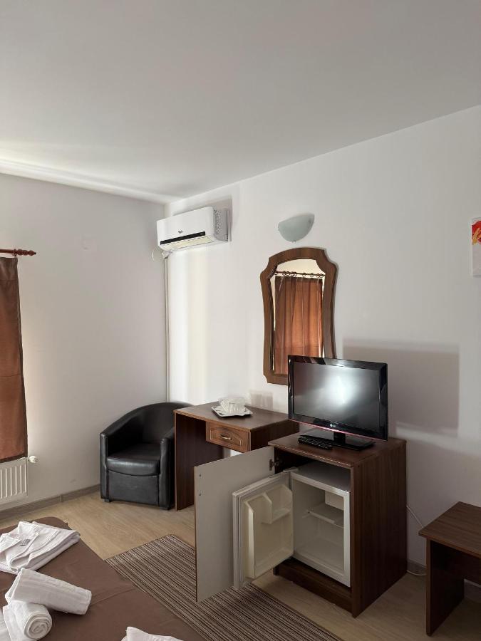 Double or Twin Room with Bathroom