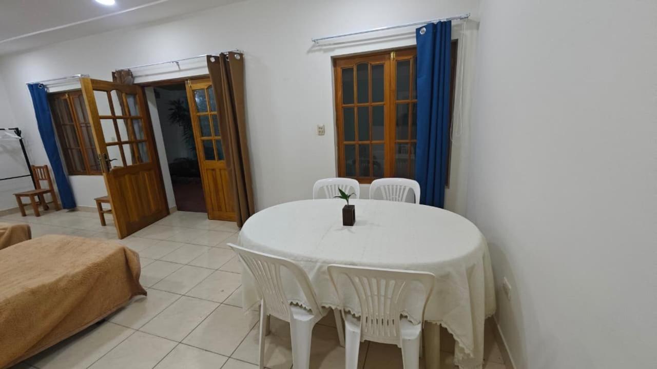 Basic Dreibettzimmer mit Gemeinschaftsbad