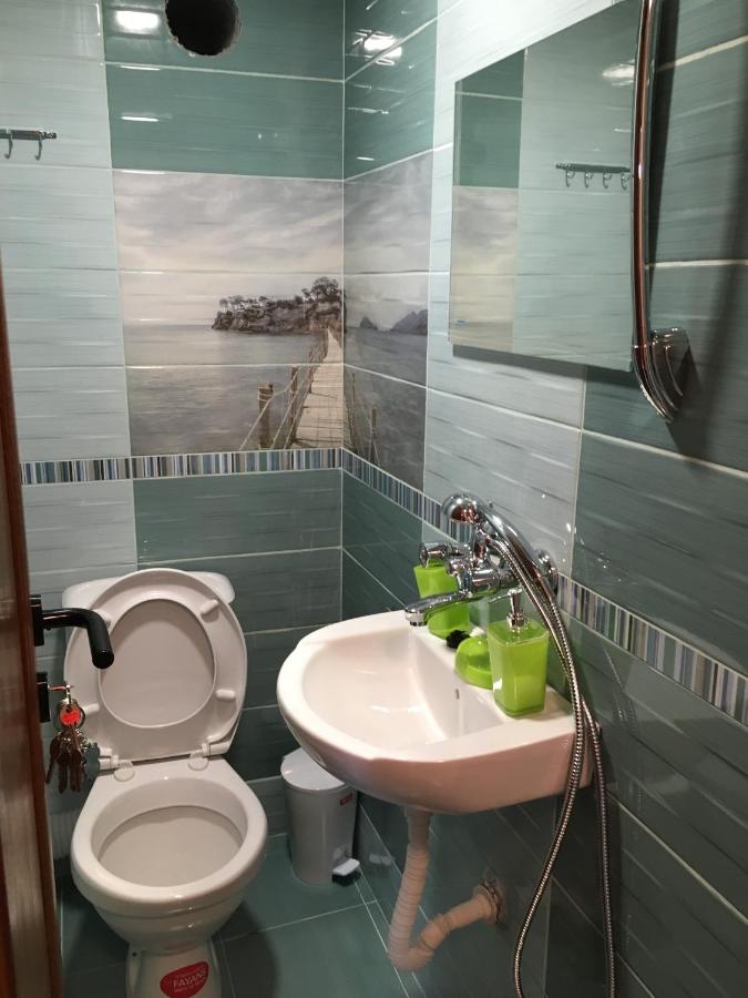 Single Room with Private External Bathroom