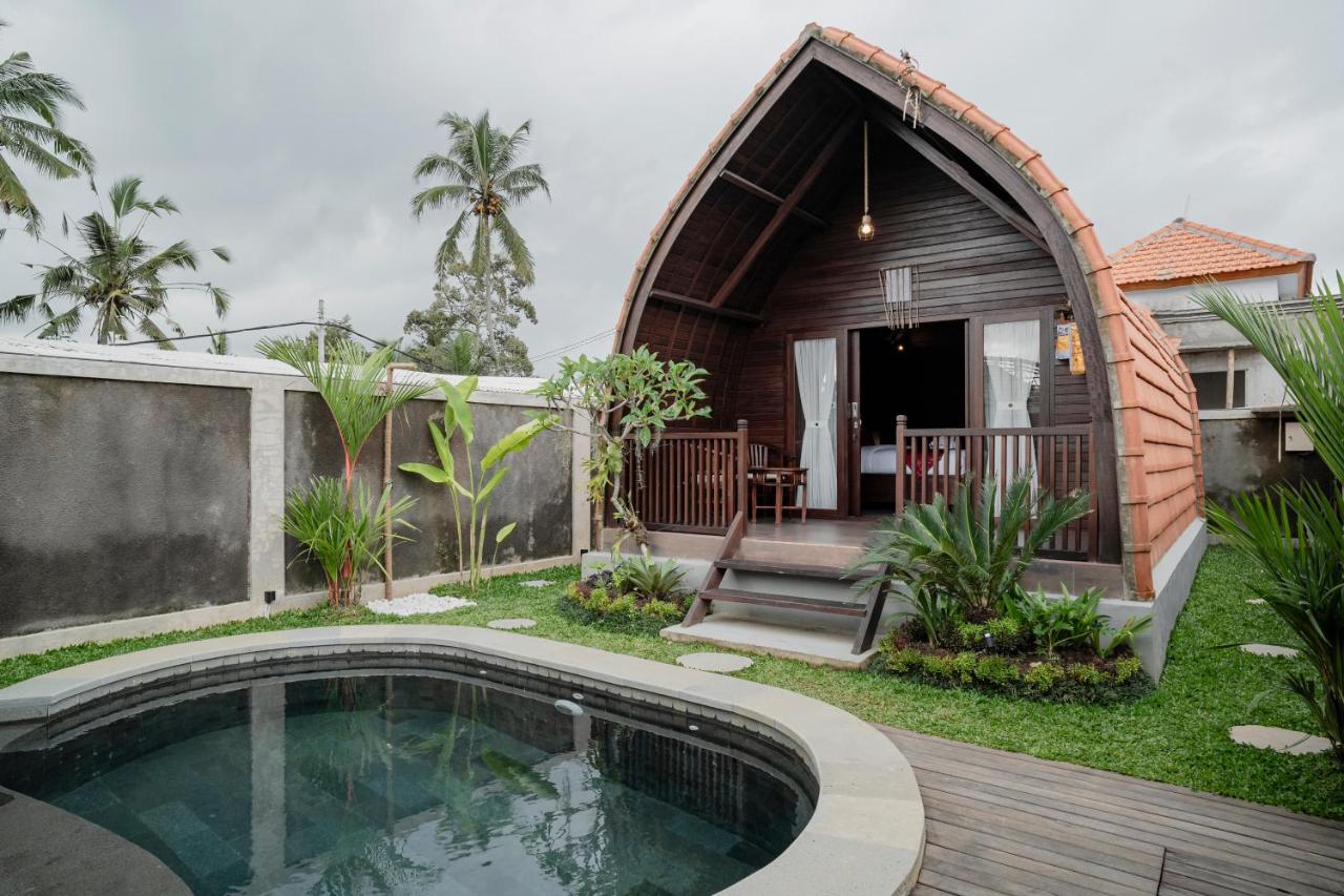 TRIPLET VILLA Ubud - B&B Tegalalang