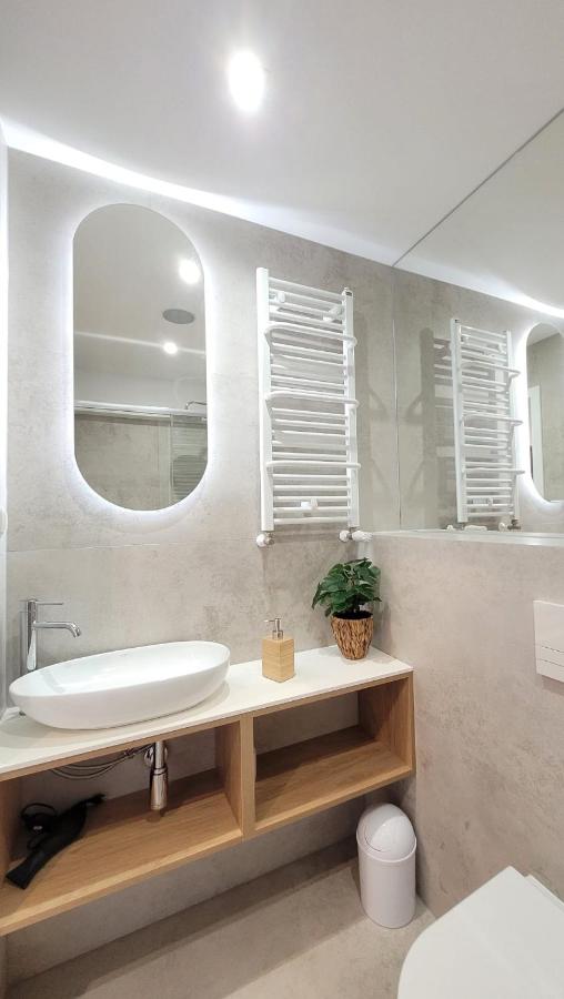 Plac Wolności 6 Residence - B&B Poznan