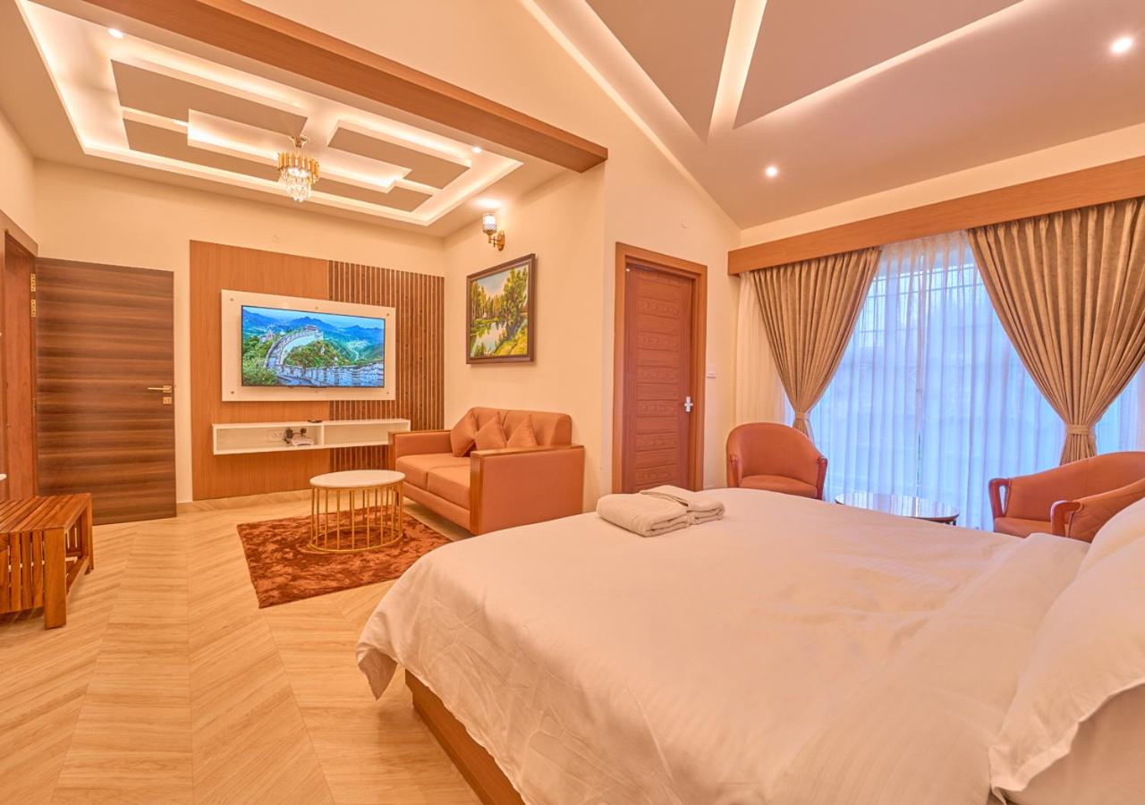 Luxe Suite