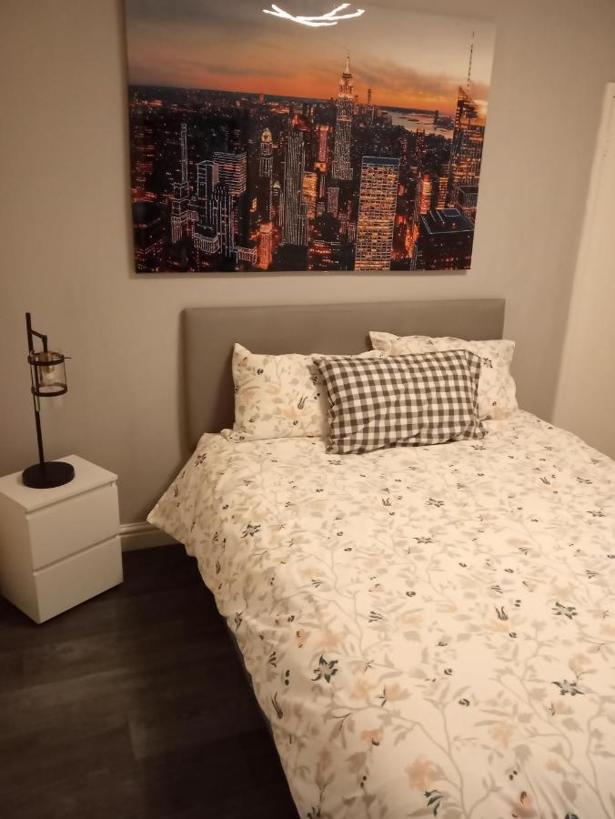 Lower Cheltenham Place - B&B Bristol