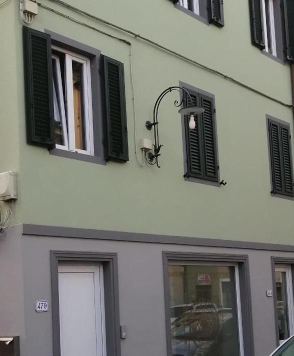 La fermata a Lucca - B&B Lucca