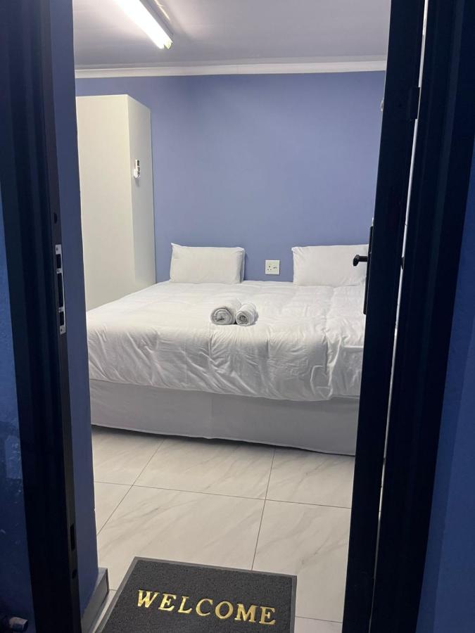 52 Weston Holiday Studios - B&B Durban