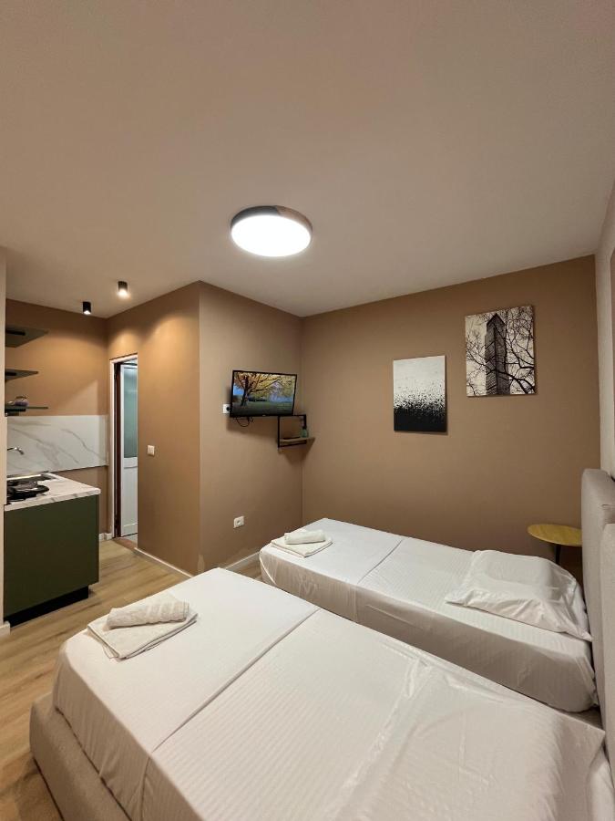 Boulevard Nest - Central City Studios - B&B Tirana