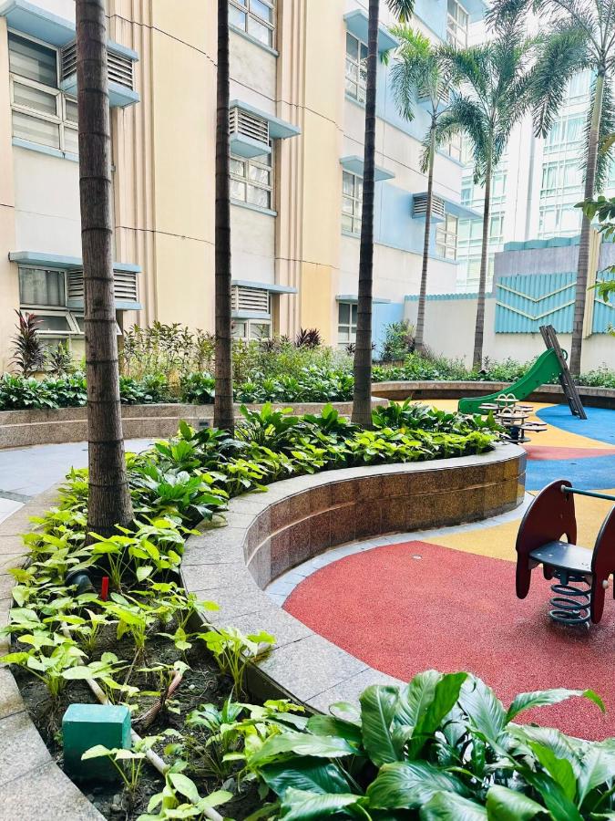 We Vibe, 101 Newport Blvd near the airport NAIA 3 - Ferienwohnung Manila