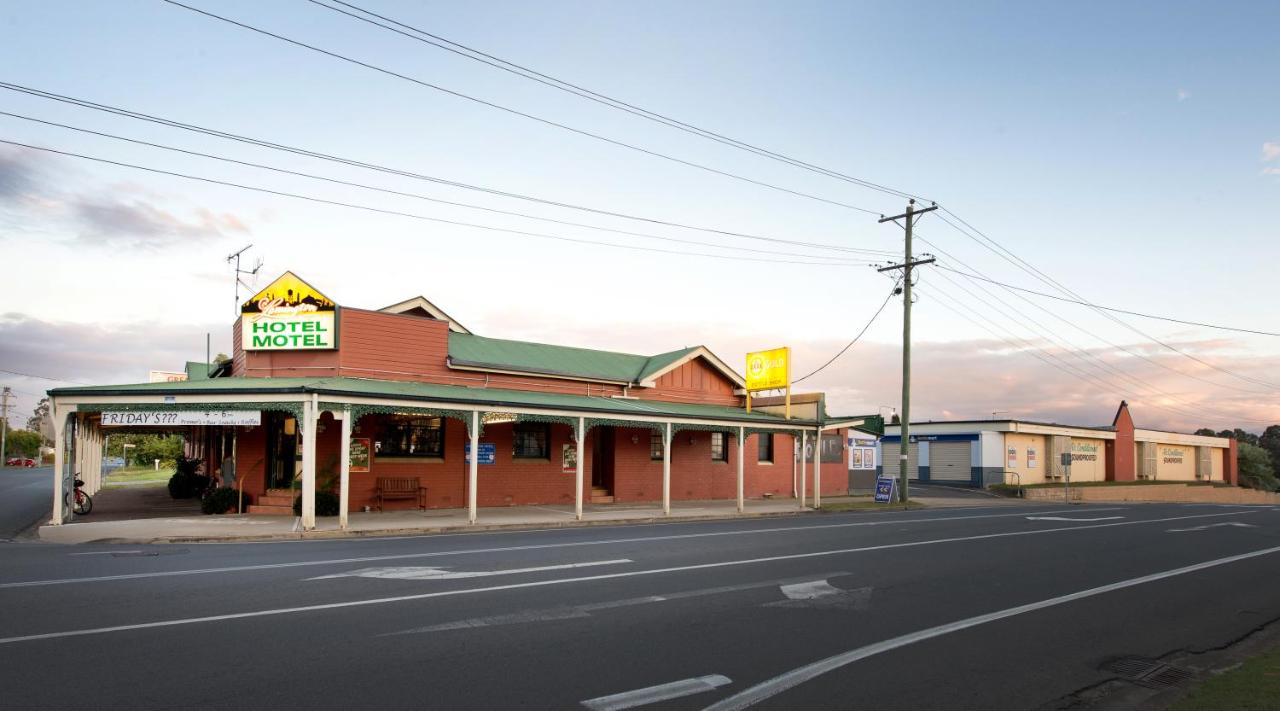 Lamington Hotel Motel - Detached Motel - B&B