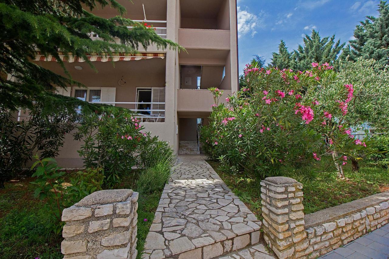 Lemechi Casa Belfior Apartments - B&B