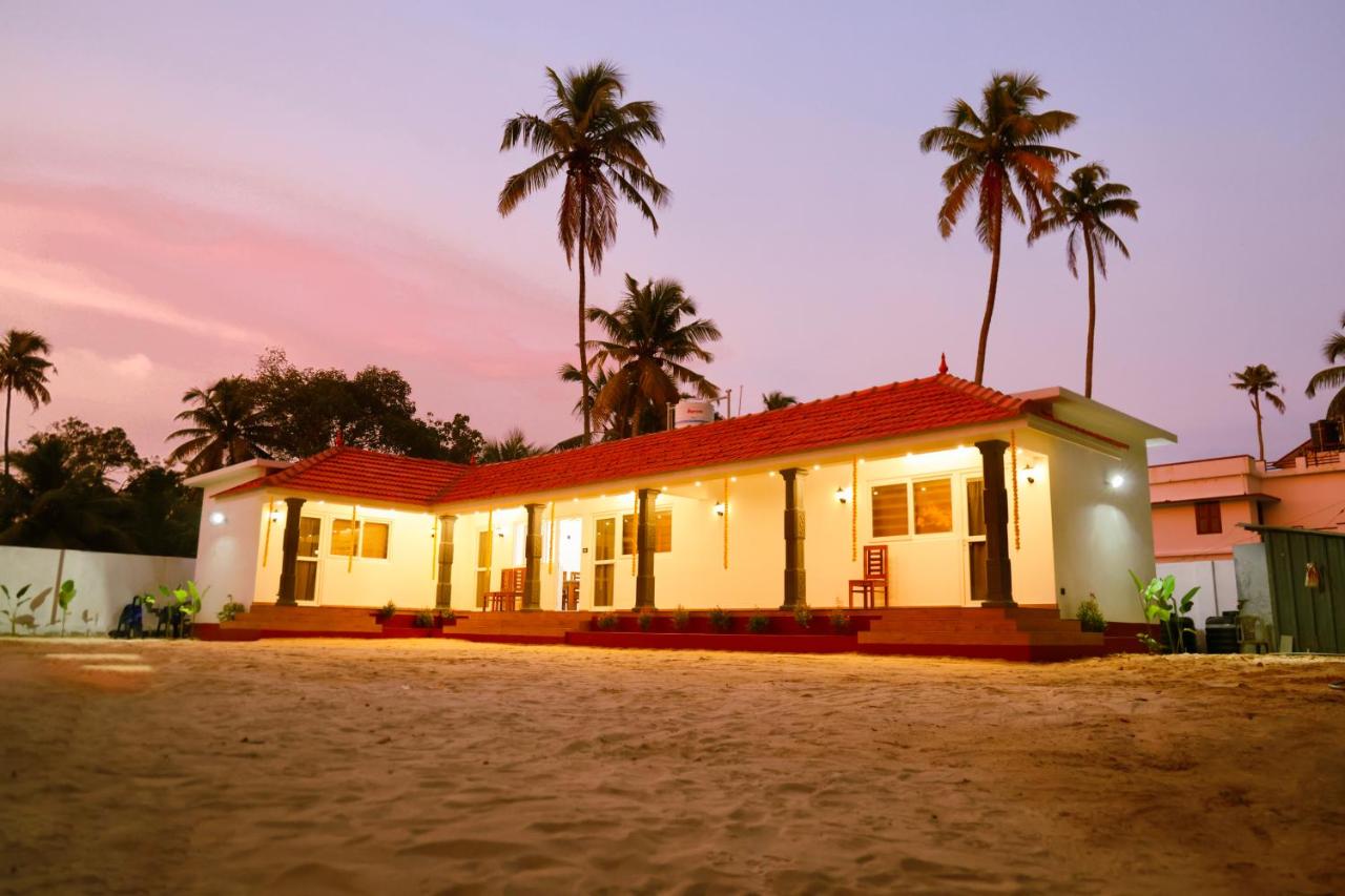 Marari Anns Casa Beach Homestay - B&B Mararikulam