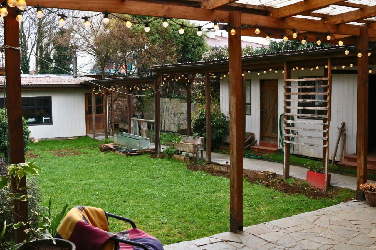 Basic Triple Room with Shared Bathroom