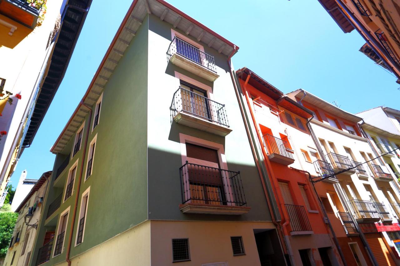 Apartamentos Amaiur 2 - B&B