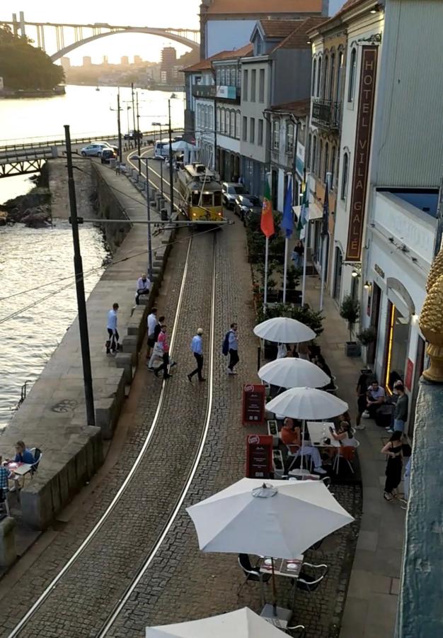 Premium Douro River & Sunset - B&B Porto