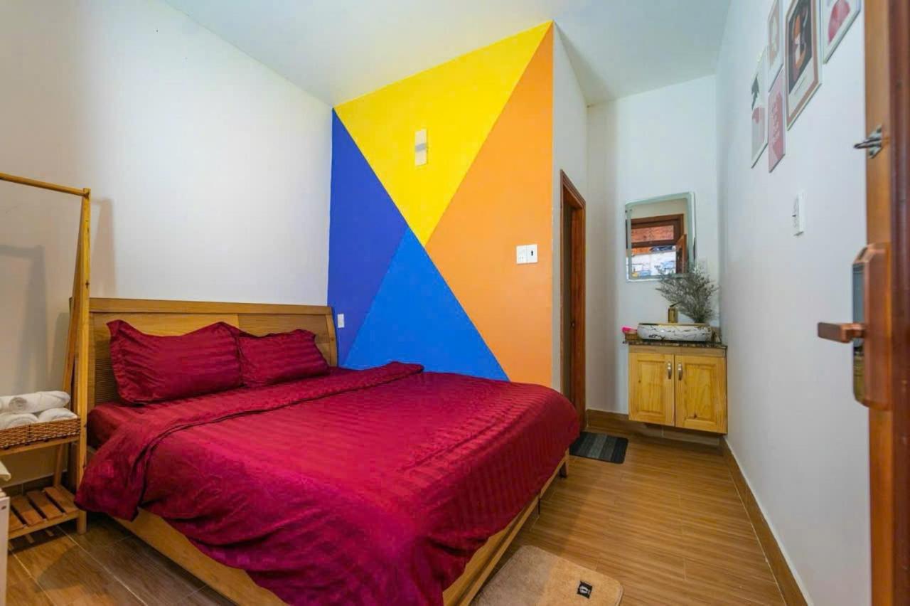 Queen Room