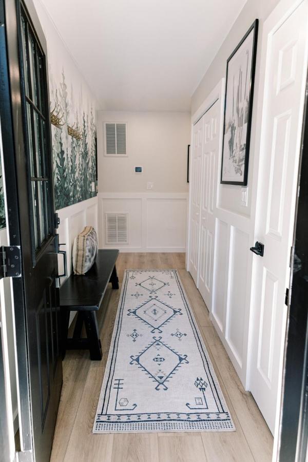 Oak & Ember Lodge - B&B Mount Jackson