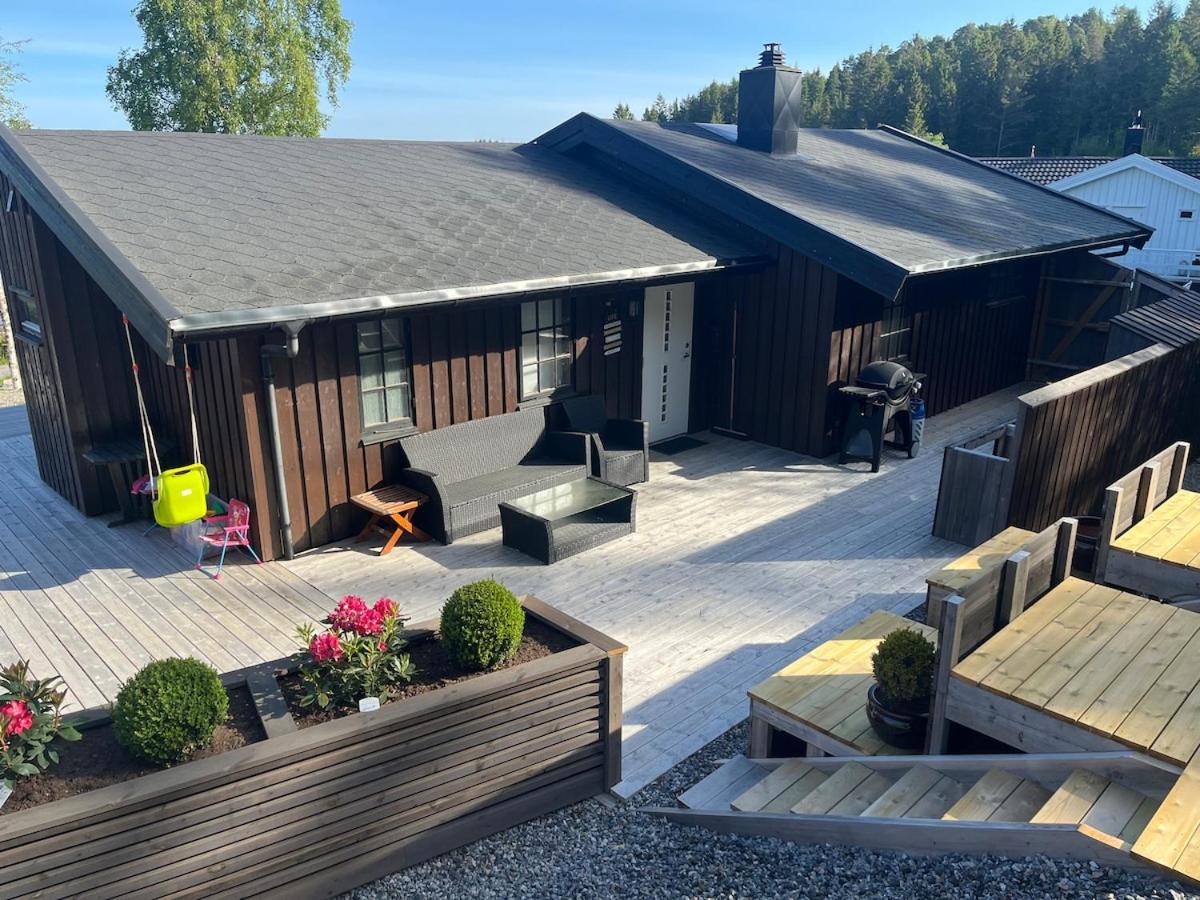 Cottage by the lake in Namsos - B&B Fosslandsosen