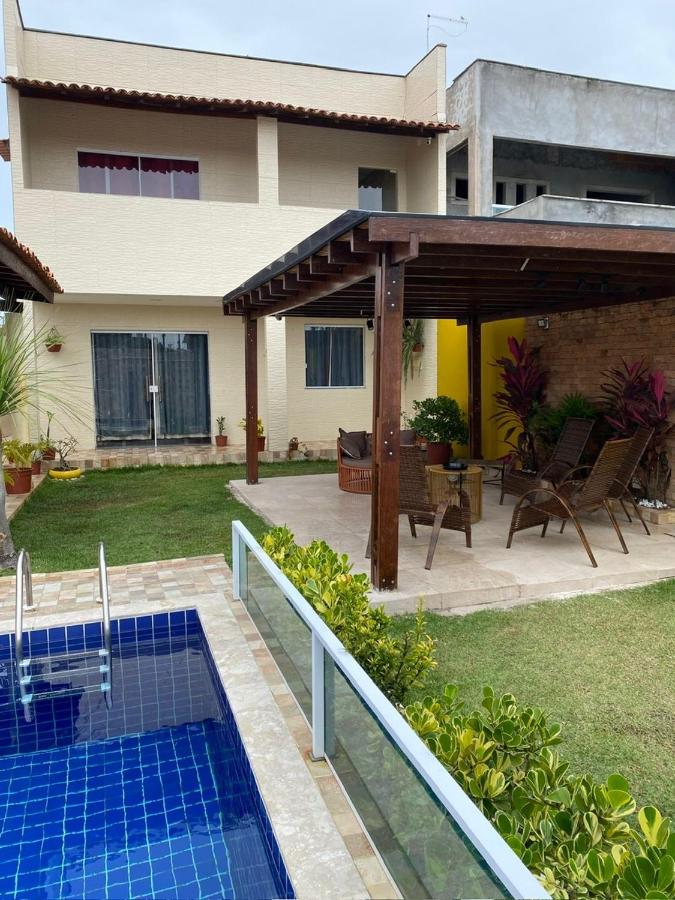Casa de Praia com Piscina, Pergolado e Área Gourmet - Exclusividade e ConfortoArea - B&B Camaçari