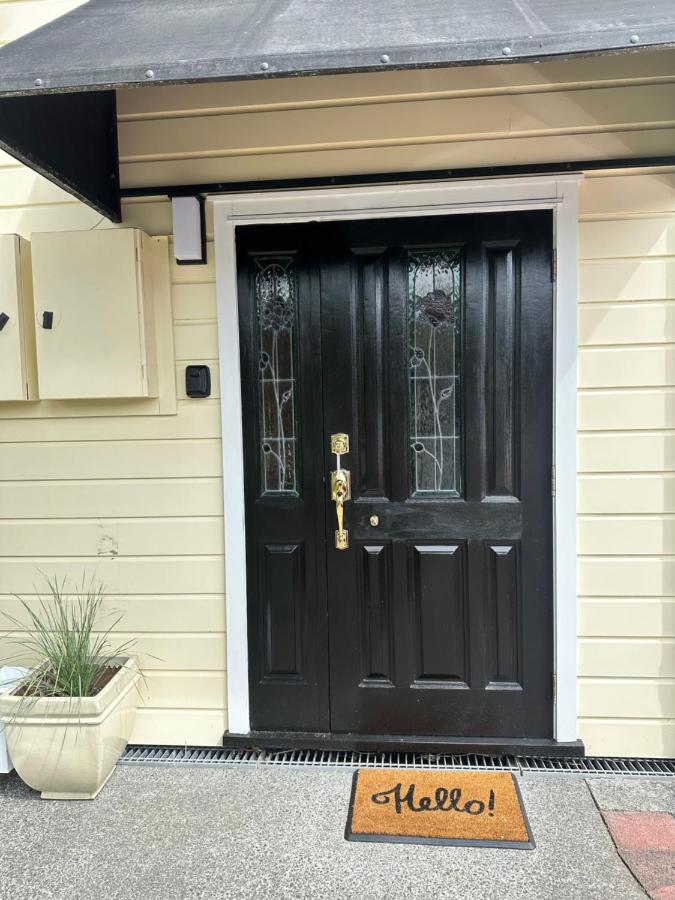 Russell Harbour Apartment - Bed and Breakfast Russell