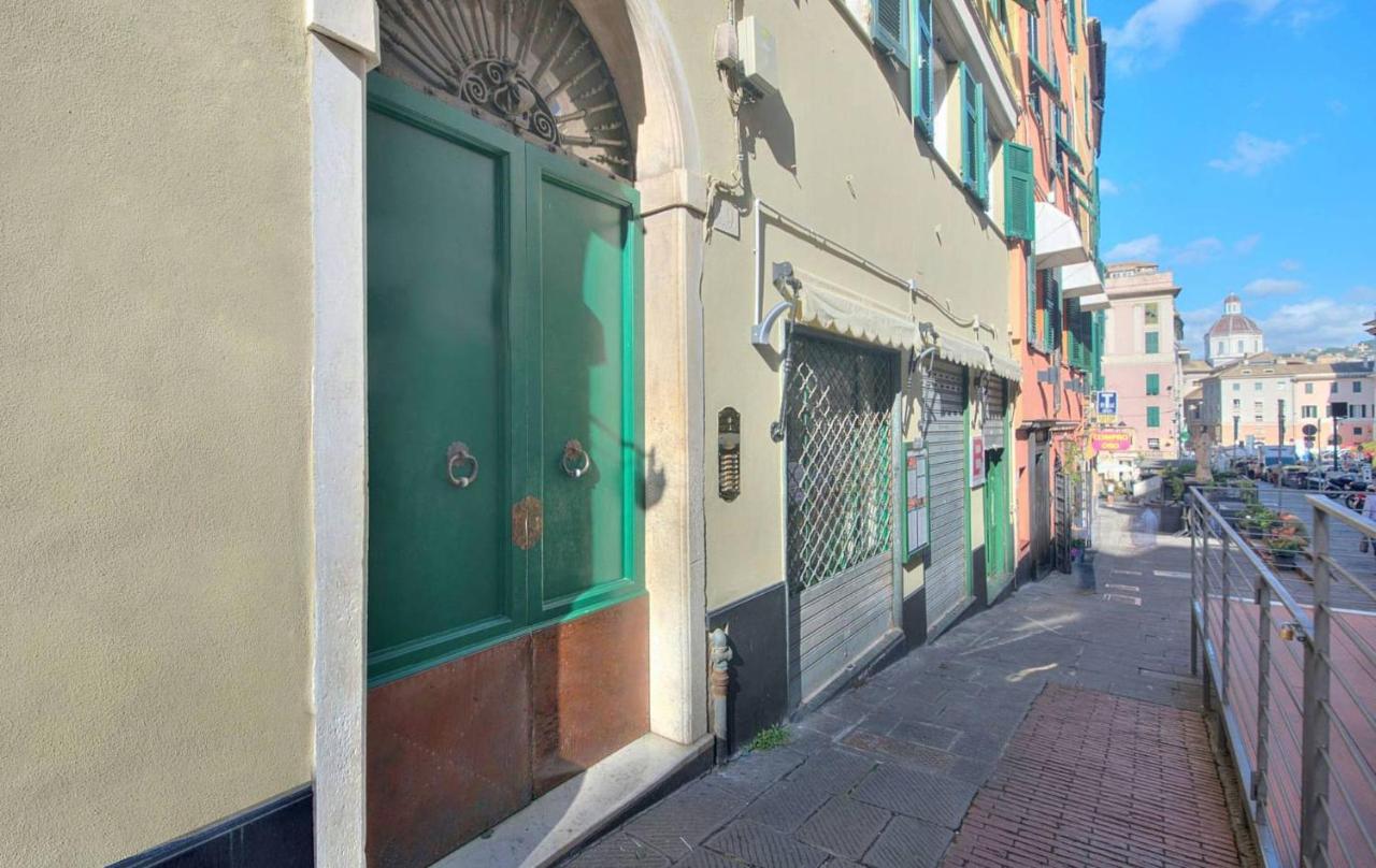 Apartment in the historic center, old charm - Ferienwohnung Genua