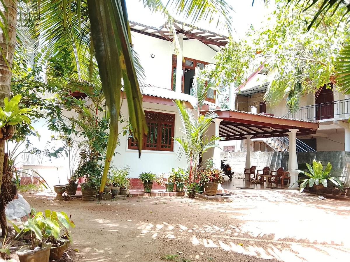 Ranmini Family Resort - B&B Anuradhapura