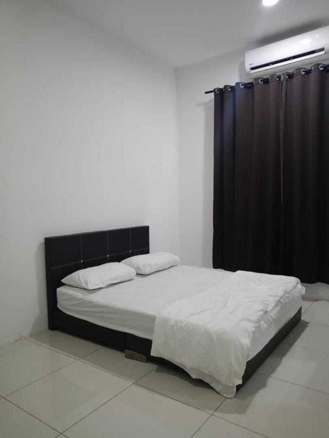 Homestay Ambangan Sungai Petani - Bed and Breakfast Sungai Petani
